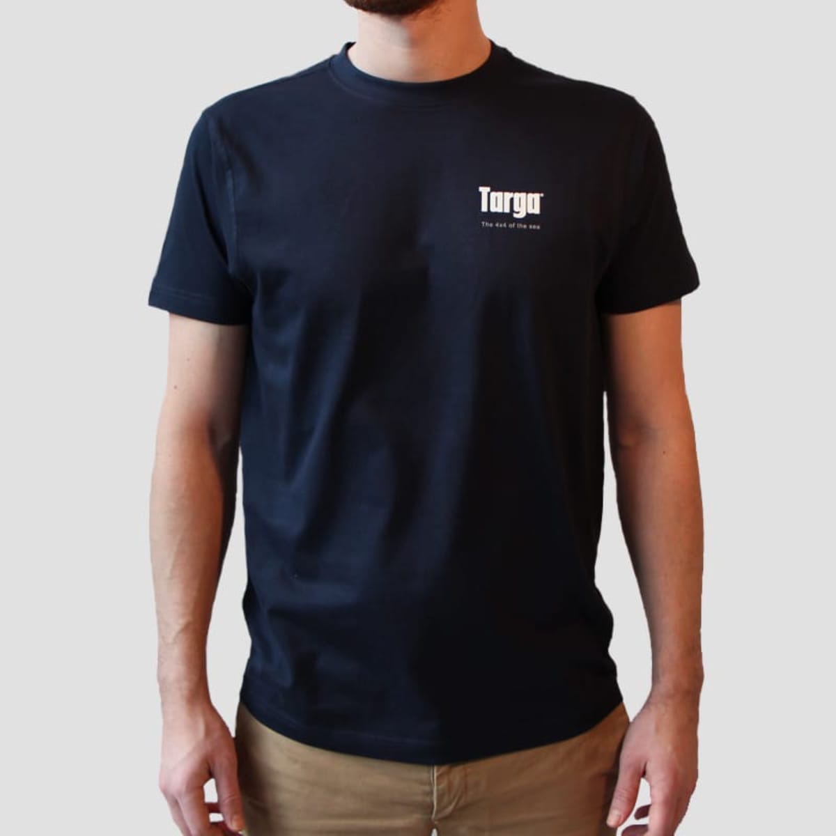Cotton t-shirt with a classic cut
